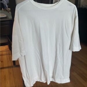 Abercrombie & Fitch White Short Sleeve Tee